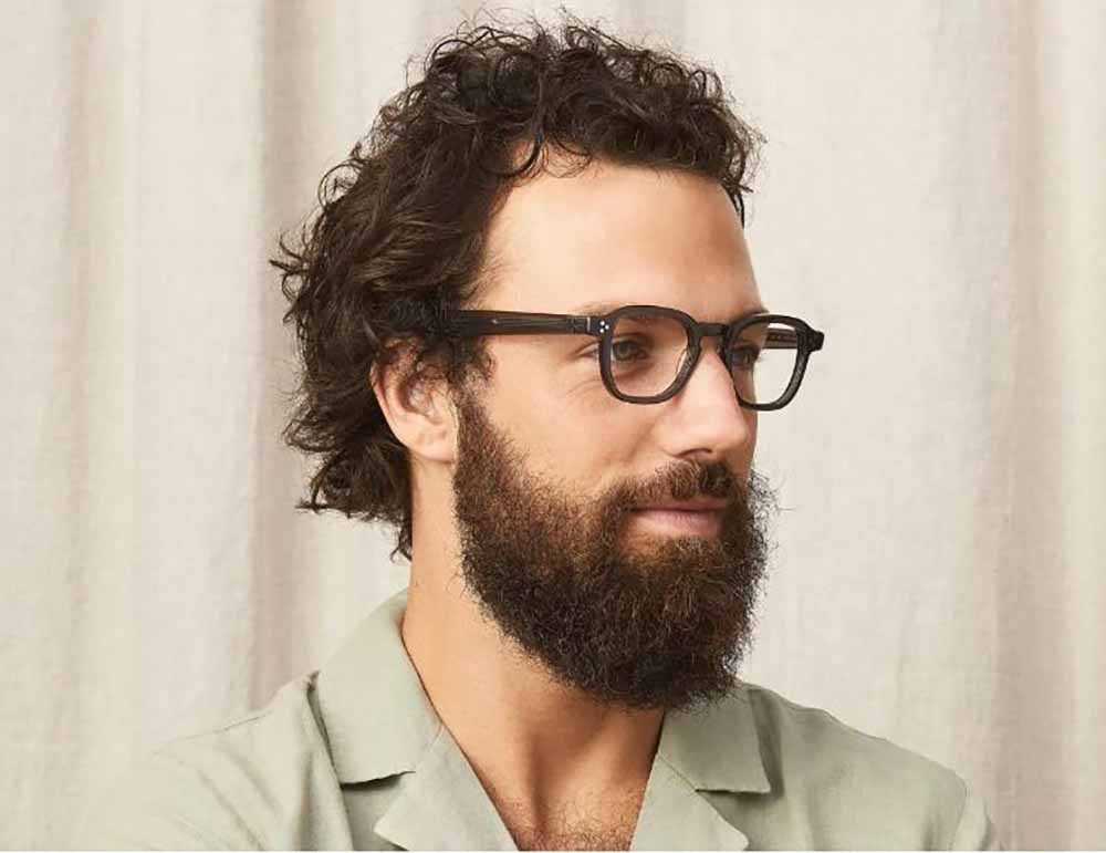Moscot Momza
